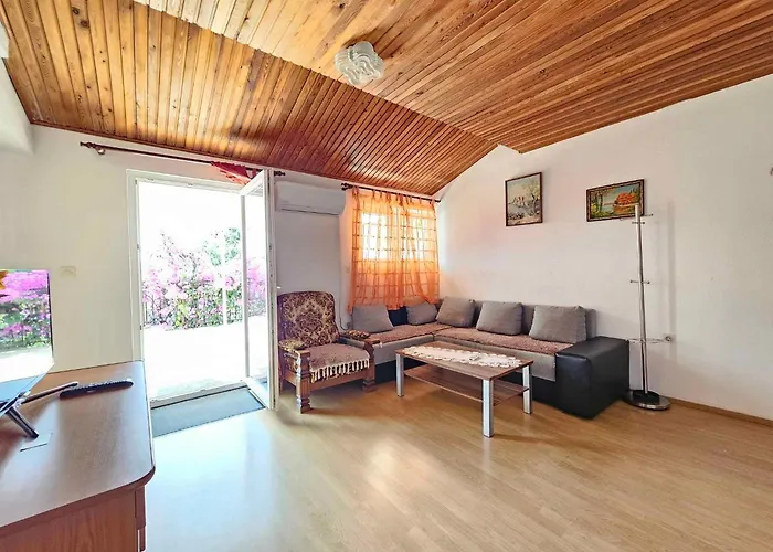 Two-bedroom In Vii Medulin